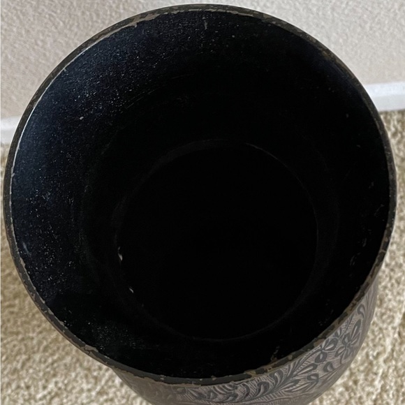 Antique vases and lanterns 3 piece set - Picture 2 of 10